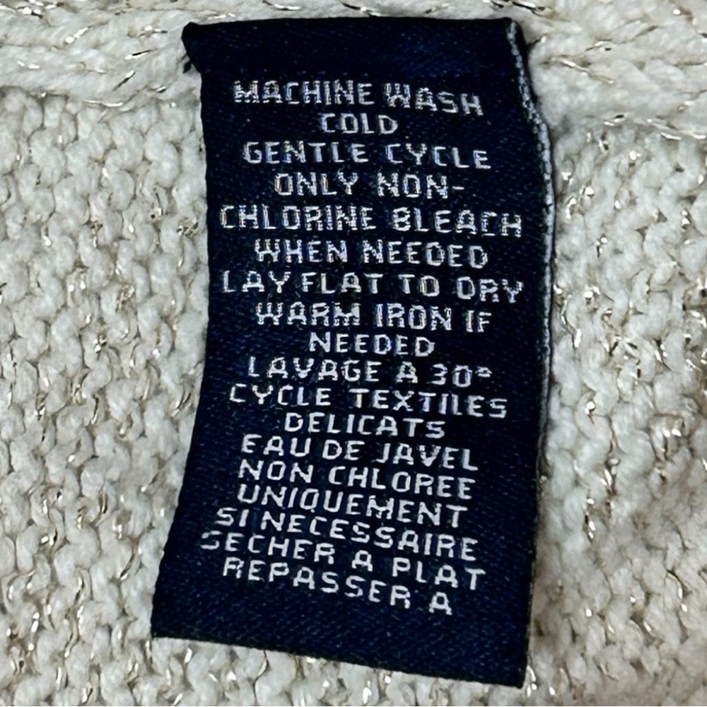 Chaps Cream Crewneck Cable Knit Sweater Woven With Sparkly Golden knit - Picture 6 of 6
